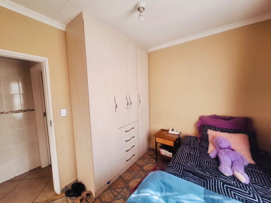 3 Bedroom Property for Sale in Mabopane Unit X North West